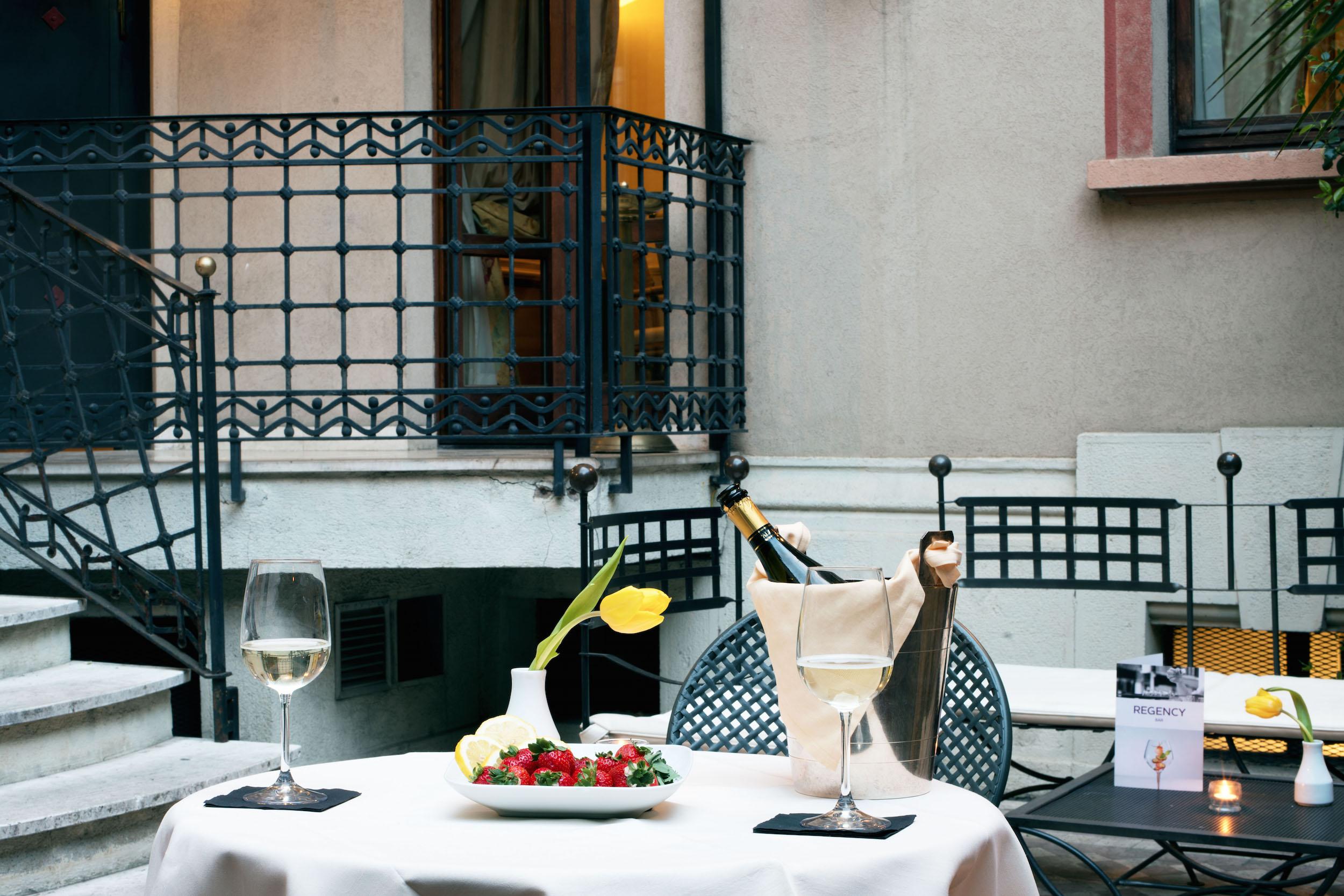Hotel Milano Regency Exterior photo