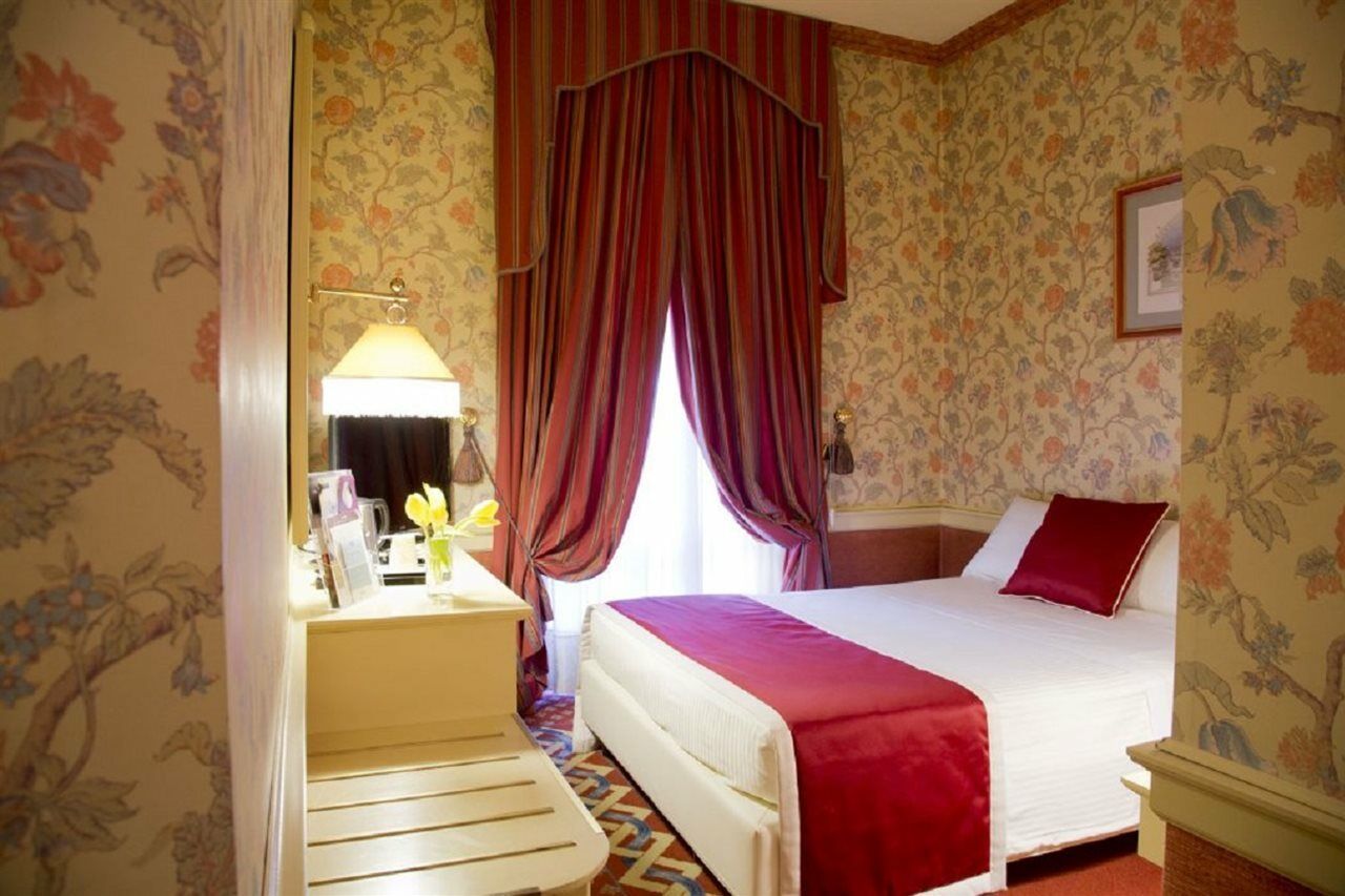 Hotel Milano Regency Exterior photo